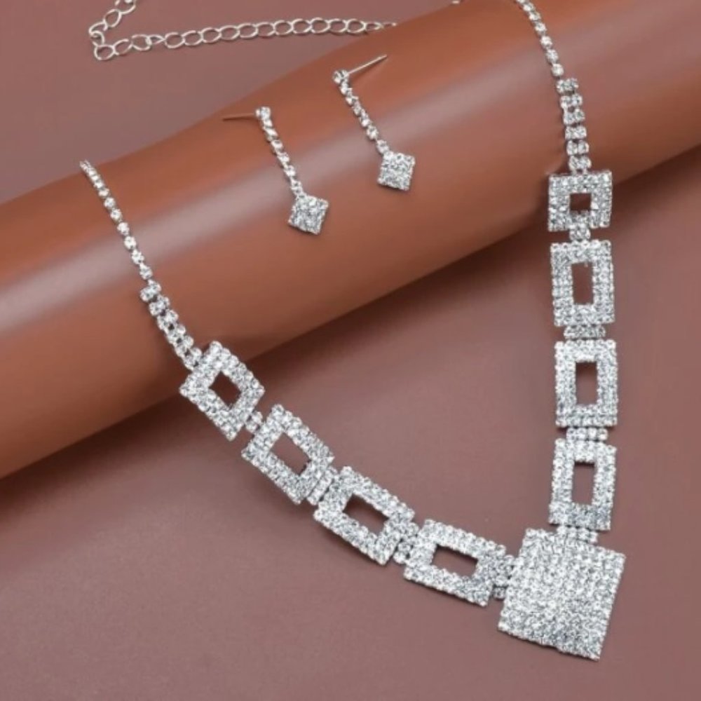 Best Gift Rhinestone Jewelry Set - Picture 2 of 6